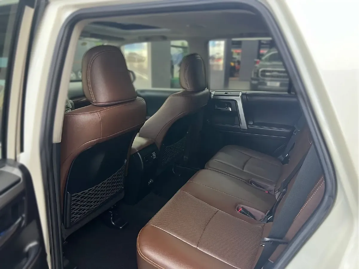 2022 Toyota 4Runner 4.0L 273HP V6 5AT,autocango,china used car exporter,china ev exporter,chinese used car exporter,chinese used ev exporter