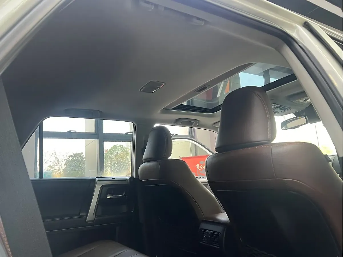 2022 Toyota 4Runner 4.0L 273HP V6 5AT,autocango,china used car exporter,china ev exporter,chinese used car exporter,chinese used ev exporter