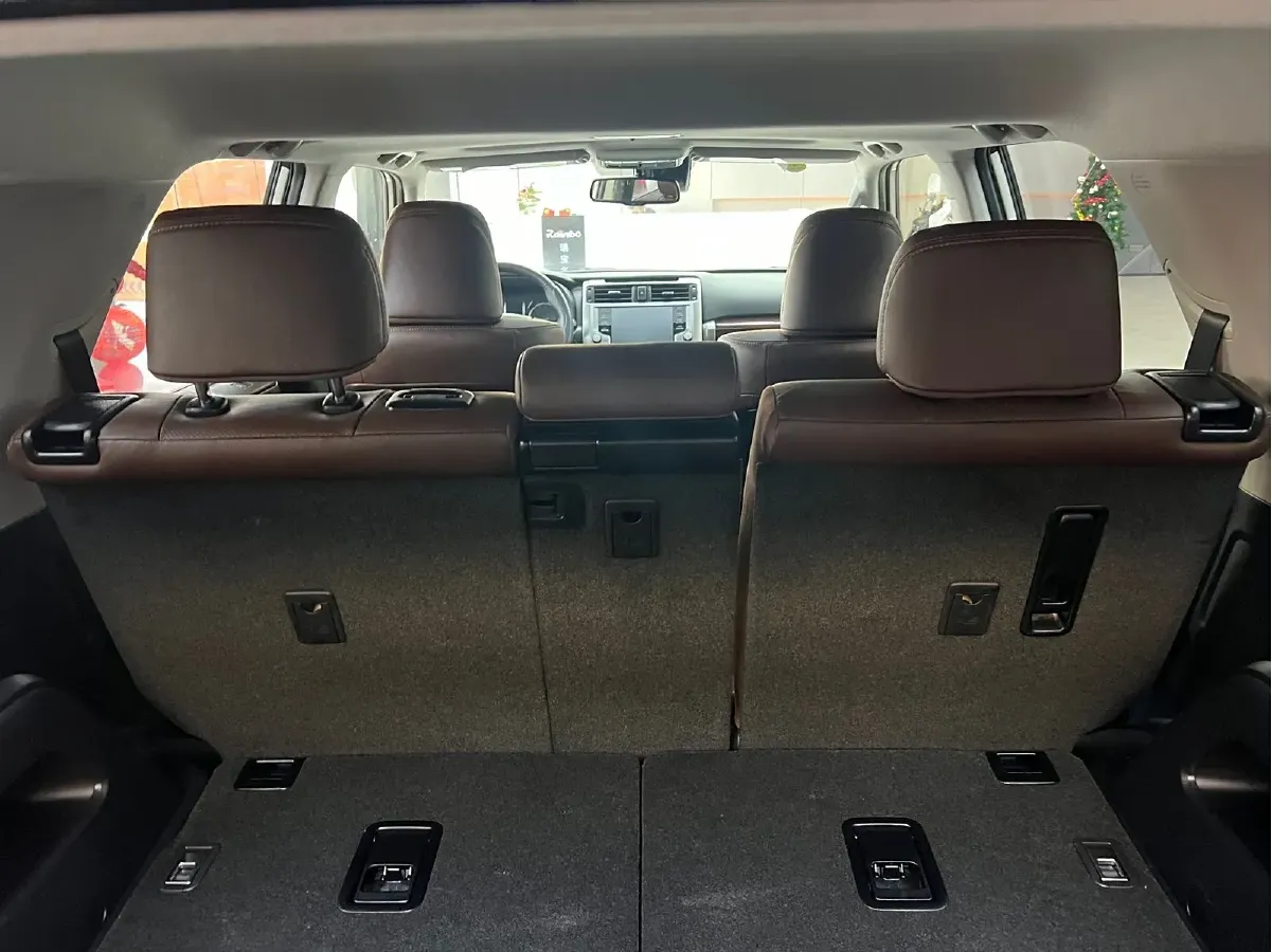 2022 Toyota 4Runner 4.0L 273HP V6 5AT,autocango,china used car exporter,china ev exporter,chinese used car exporter,chinese used ev exporter