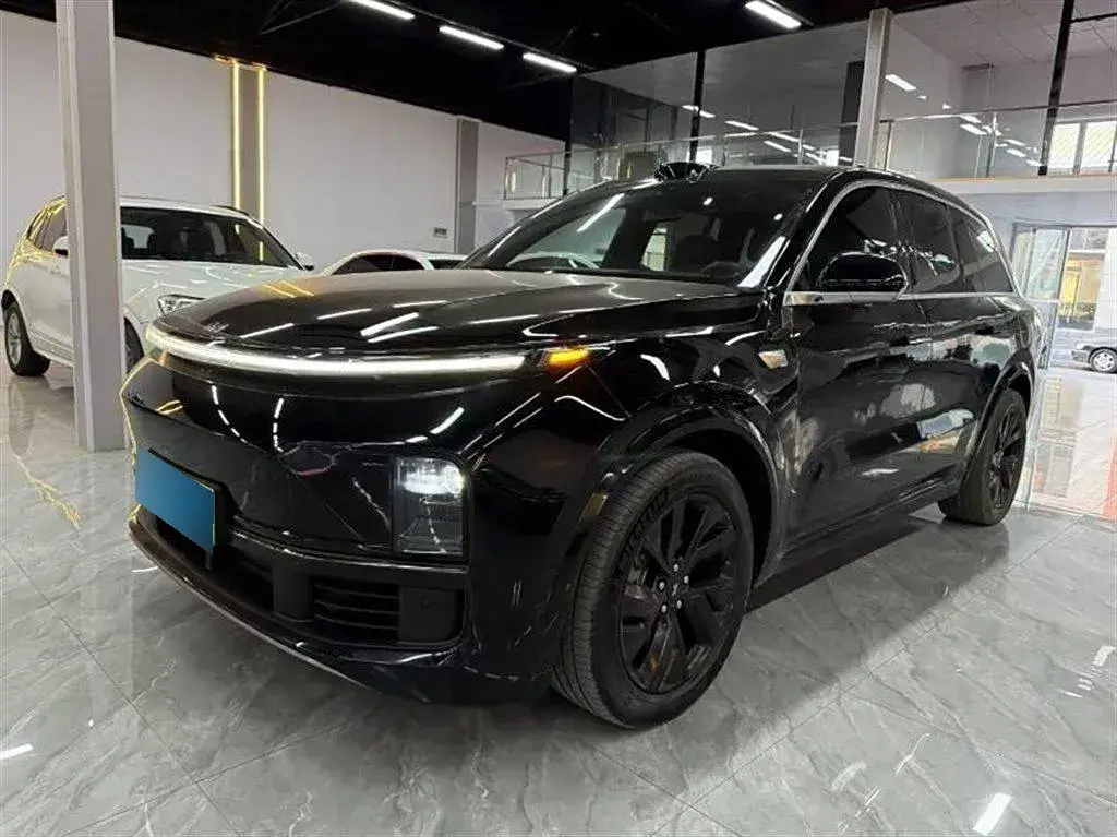 2023 Li L8 Range Extended 154HP REEV 40.9KWH