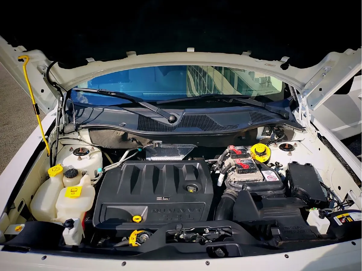 2014 Jeep Patriot 2.4L 170HP L4 6AT,autocango,china used car exporter,china ev exporter,chinese used car exporter,chinese used ev exporter