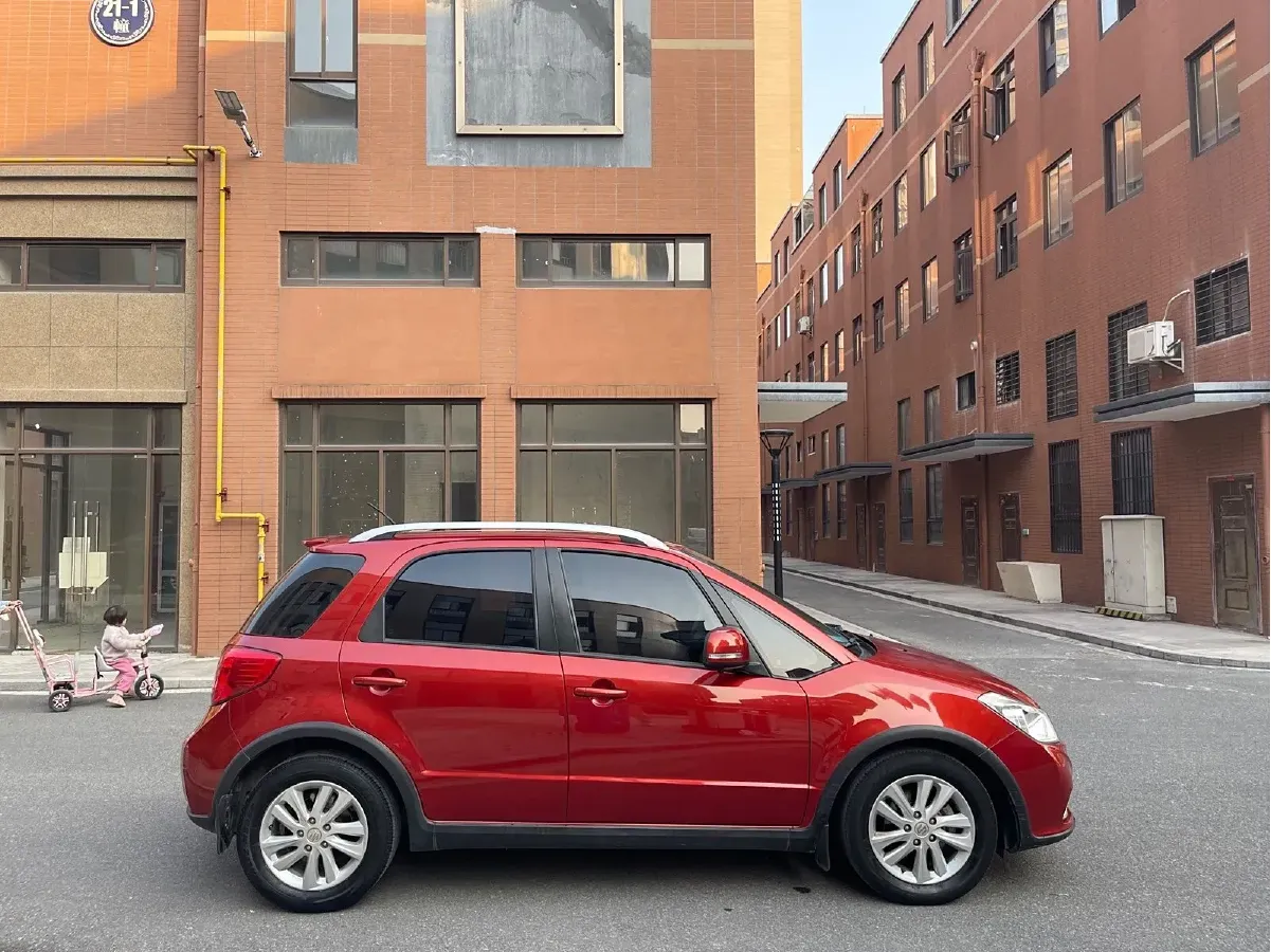 2013 Suzuki SX4 1.6L 109HP L4 4AT,autocango,china used car exporter,china ev exporter,chinese used car exporter,chinese used ev exporter