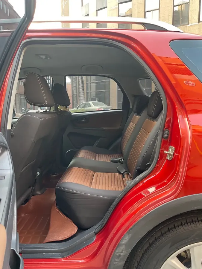 2013 Suzuki SX4 1.6L 109HP L4 4AT,autocango,china used car exporter,china ev exporter,chinese used car exporter,chinese used ev exporter