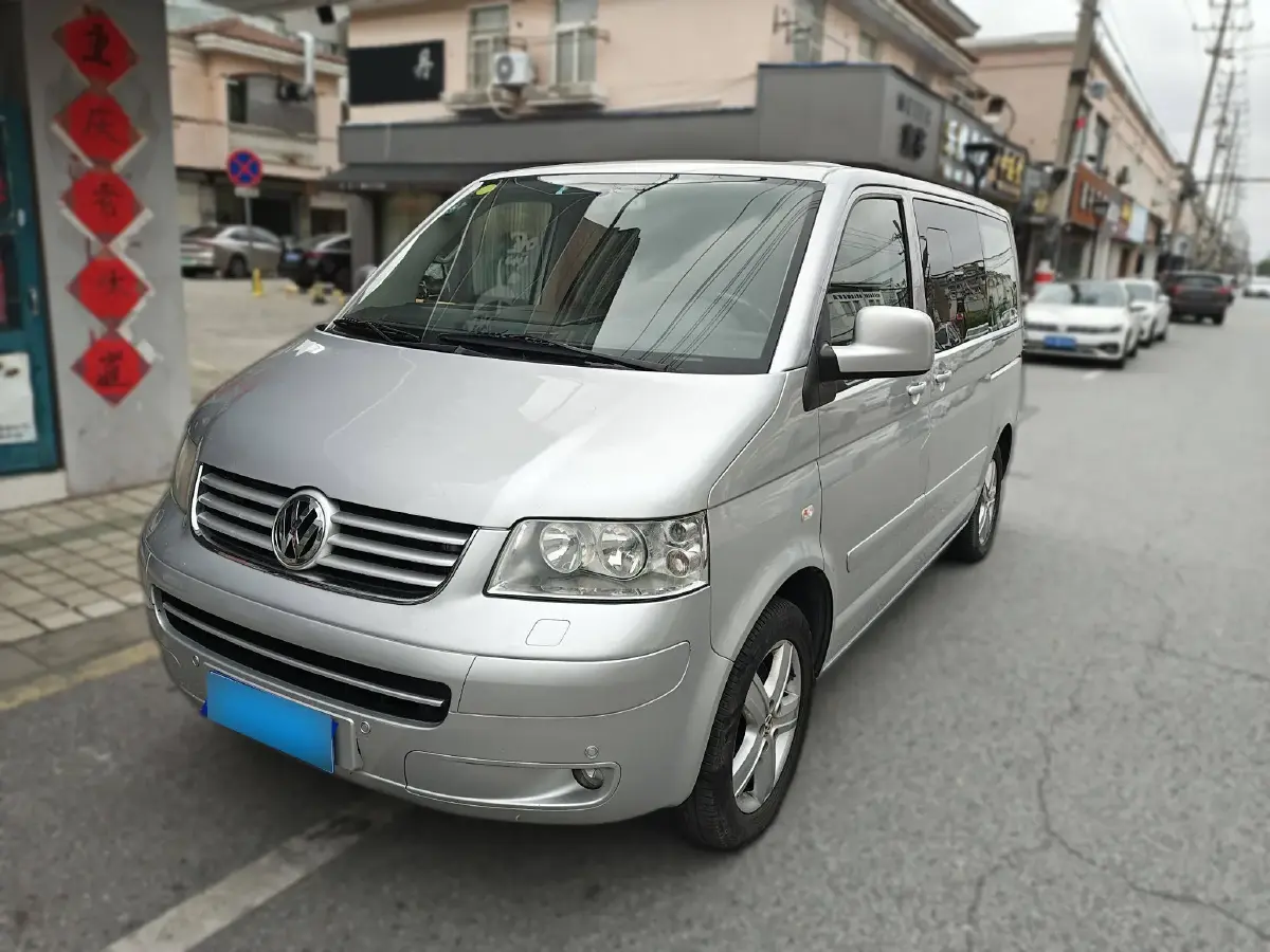 2008 Volkswagen Multivan 3.2L 235HP V6 6AT