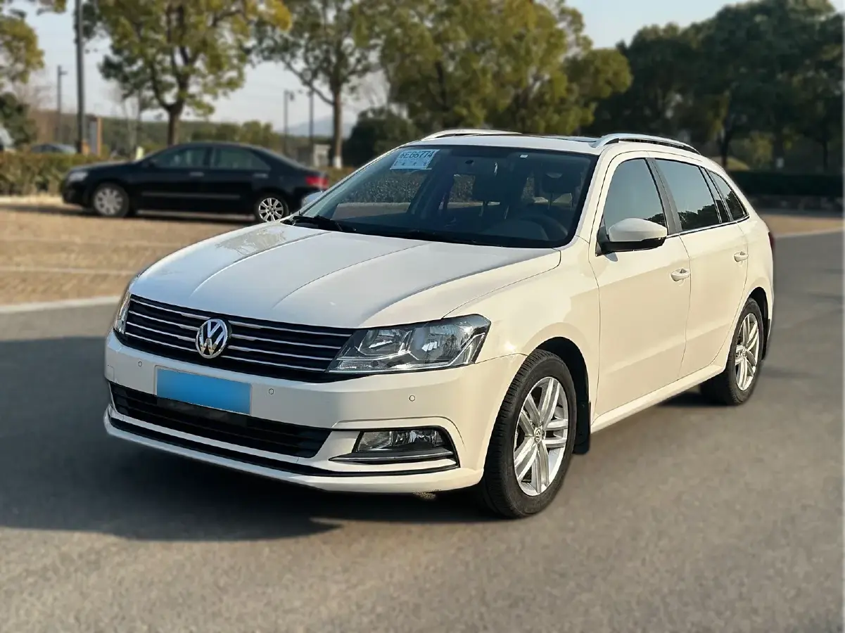 2015 Volkswagen Gran Lavida 1.6L 110HP L4 6AT