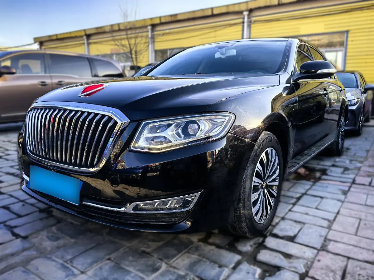 2019 HongQi H7 2.0T 204HP L4 6AT