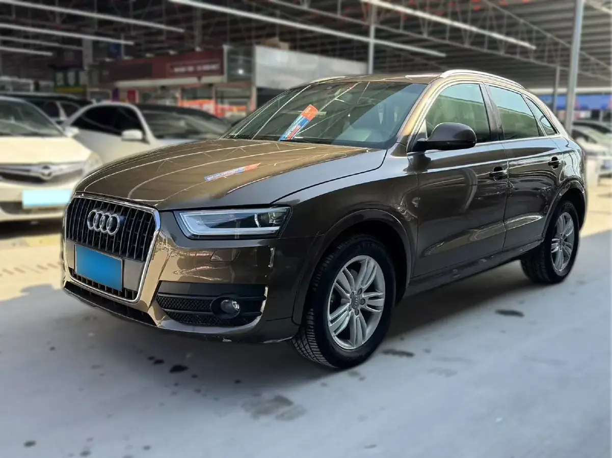 2013 Audi Q3 2.0T 170HP L4 7DCT