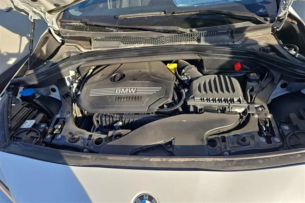 2019 BMW 2 Series SUV 1.5T 140HP L3 7DCT,autocango,china used car exporter,china ev exporter,chinese used car exporter,chinese used ev exporter