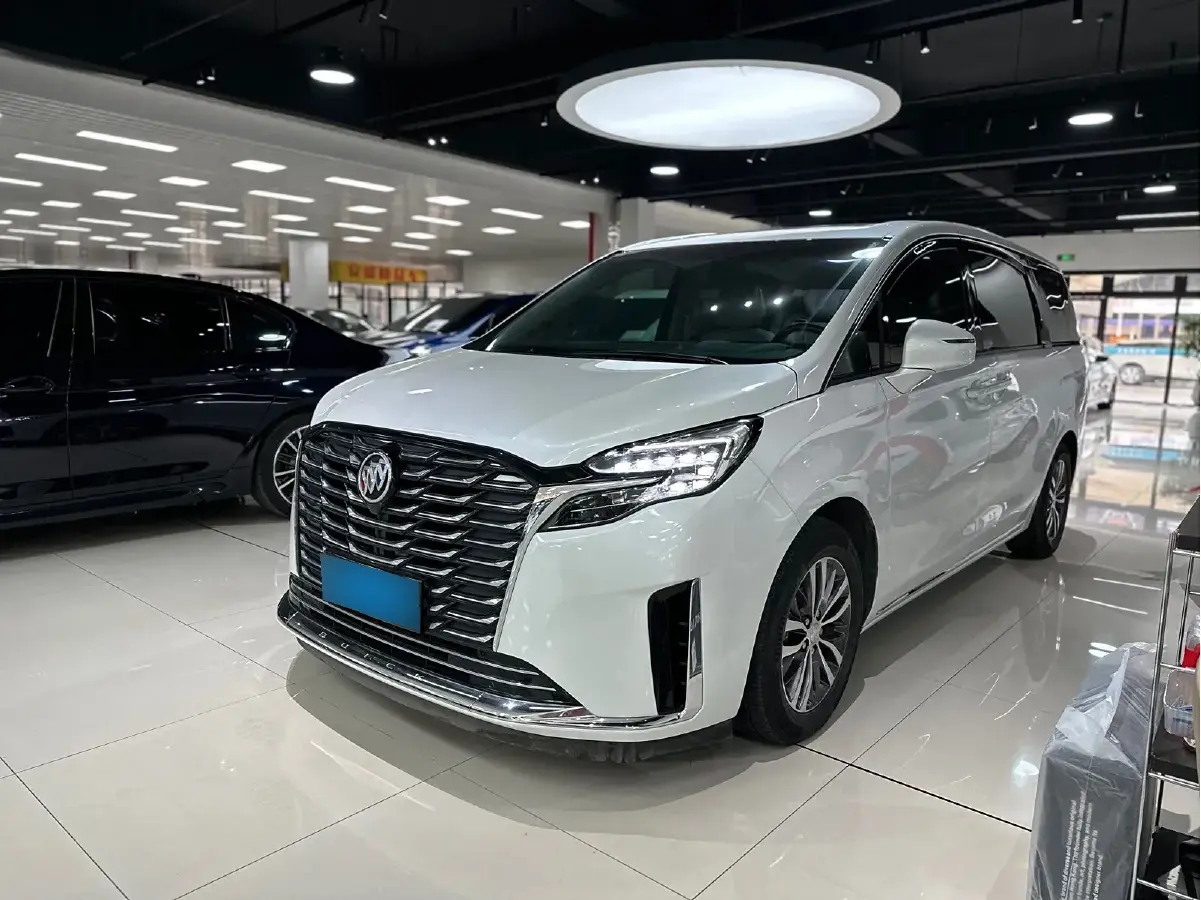 2023 Buick GL8 2.0T 237HP L4 9AT