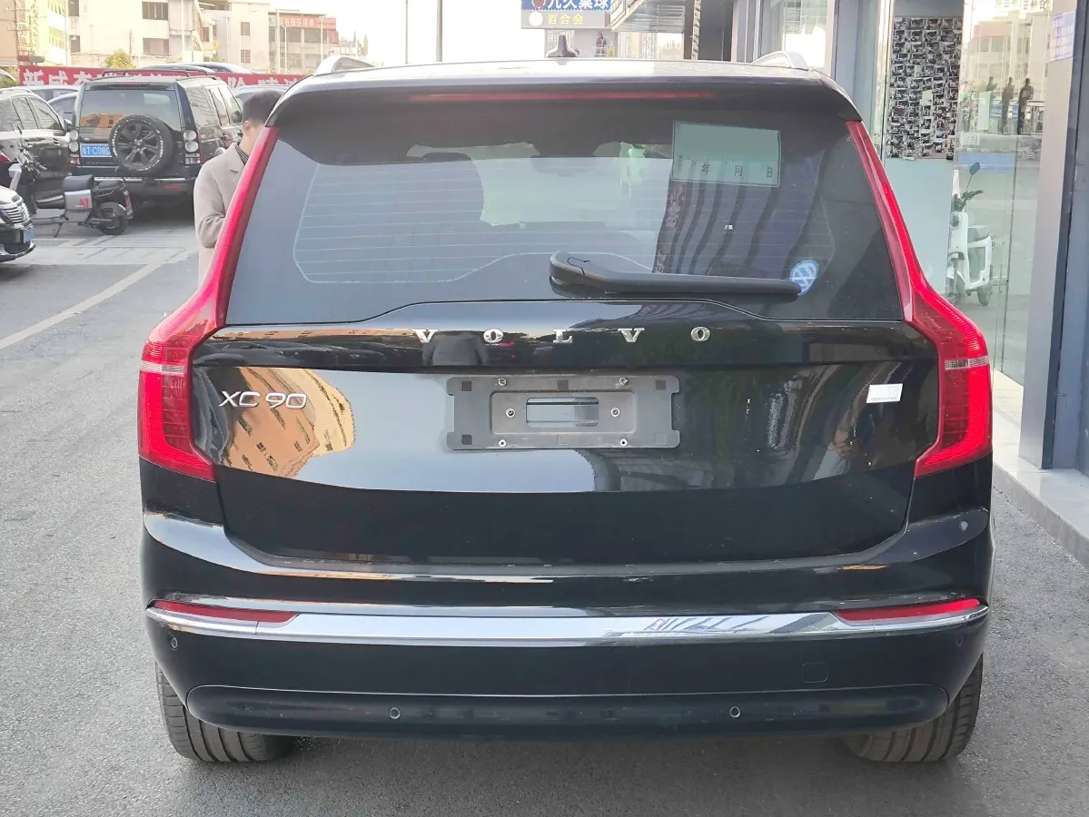 2023 Volvo XC90 PHEV 2.0T 310HP L4 8AT PHEV 18.831KWH,autocango,china used car exporter,china ev exporter,chinese used car exporter,chinese used ev exporter