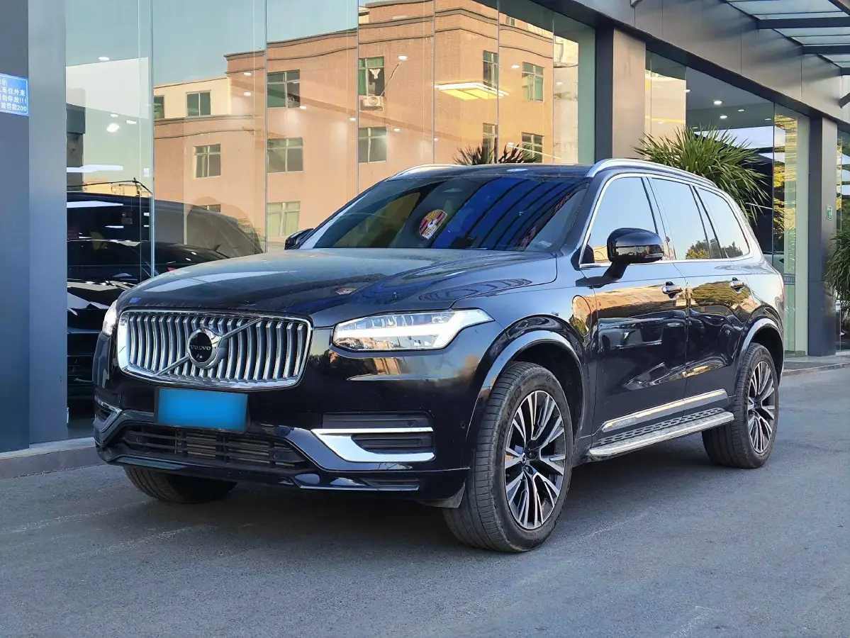 2023 Volvo XC90 PHEV 2.0T 310HP L4 8AT PHEV 18.831KWH