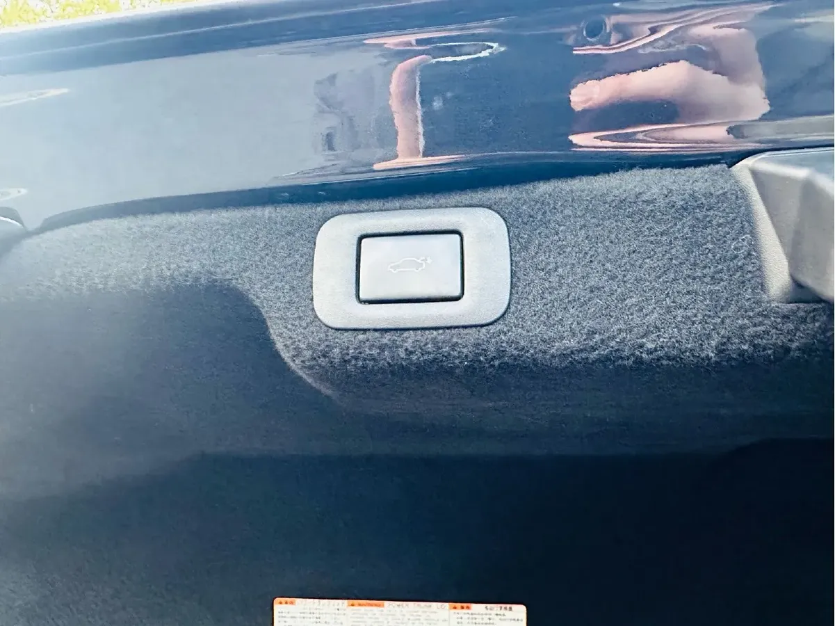 2021 Lexus LS 3.5L 299HP V6 E-CVT Hybrid,autocango,china used car exporter,china ev exporter,chinese used car exporter,chinese used ev exporter