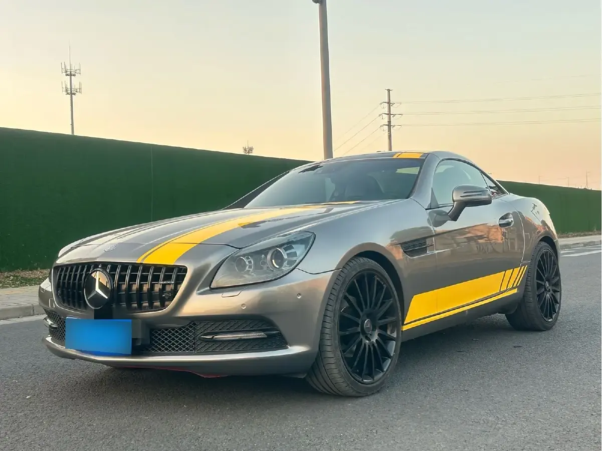 2011 Mercedes-Benz SLK Class 1.8T 184HP L4 7AT