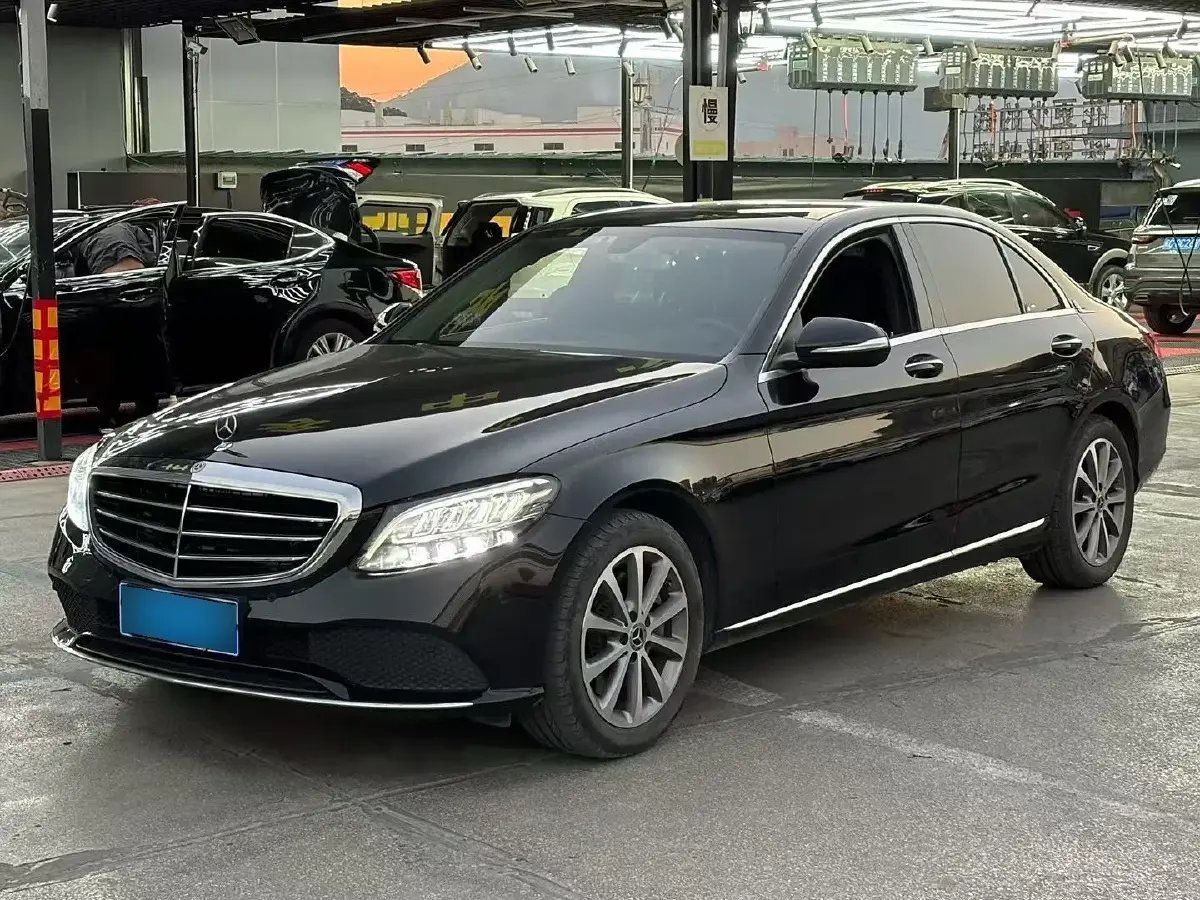 2020 Mercedes-Benz C Class 1.5T 184HP L4 9AT