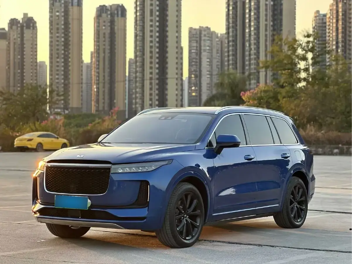 2021 Li ONE Range Extended 131HP REEV 40.5KWH
