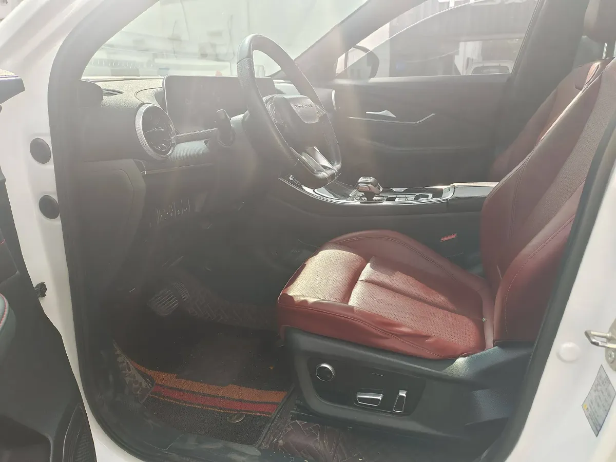 2021 DongFeng Forthing T5 EVO 1.5T 197HP L4 7DCT,autocango,china used car exporter,china ev exporter,chinese used car exporter,chinese used ev exporter