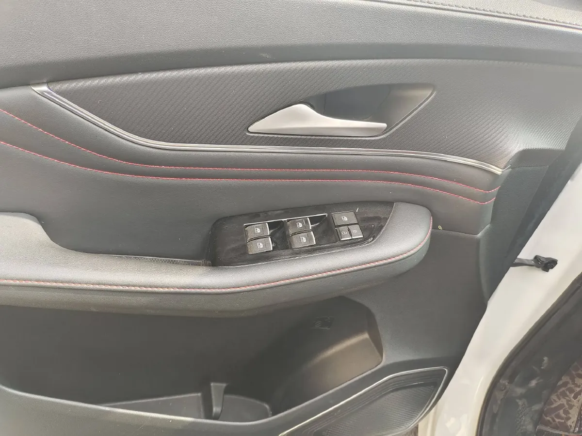 2021 DongFeng Forthing T5 EVO 1.5T 197HP L4 7DCT,autocango,china used car exporter,china ev exporter,chinese used car exporter,chinese used ev exporter