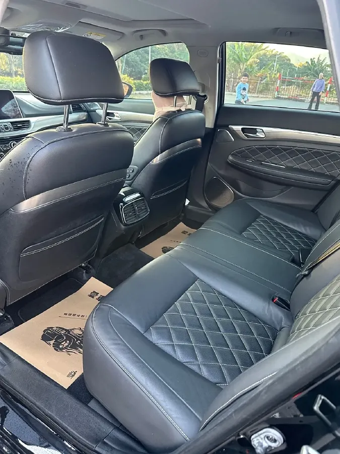 2017 GAC Trumpchi GA8 1.8T 188HP L4 6AT,autocango,china used car exporter,china ev exporter,chinese used car exporter,chinese used ev exporter