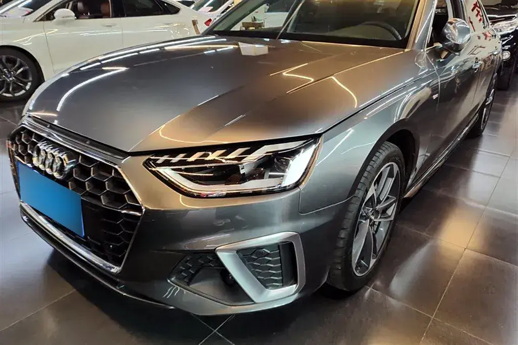 2020 Audi A4L 2.0T 190HP L4 7DCT