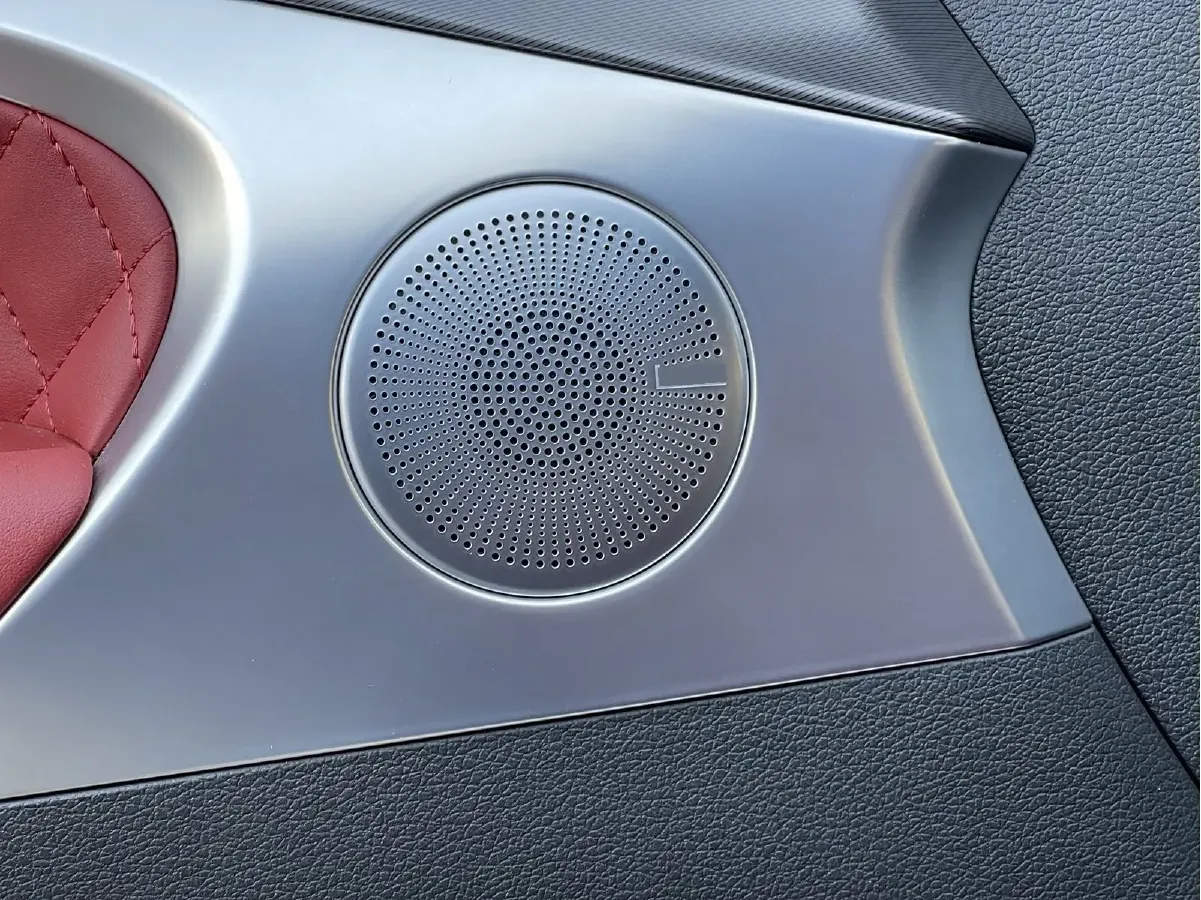 2024 Genesis G70 2.0T 245HP L4 8AT,autocango,china used car exporter,china ev exporter,chinese used car exporter,chinese used ev exporter