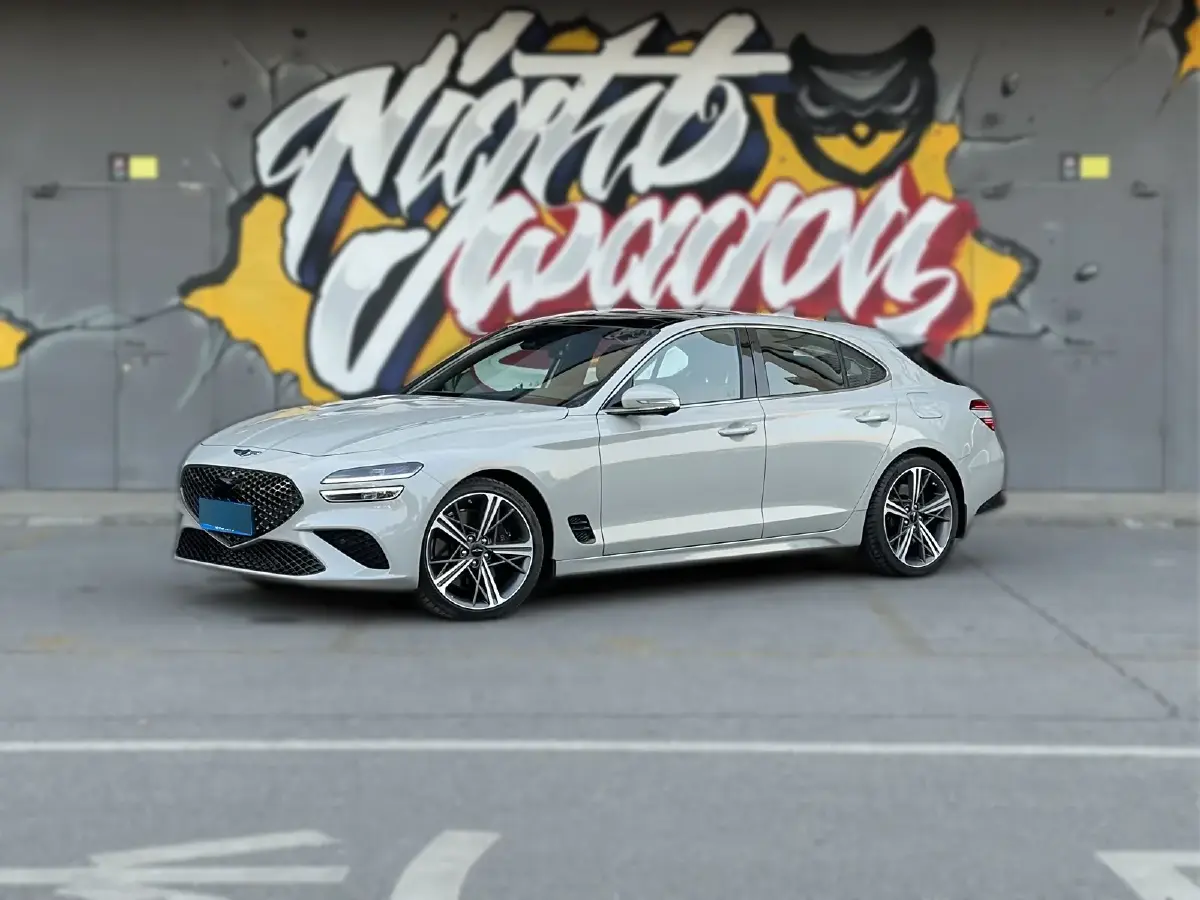 2024 Genesis G70 2.0T 245HP L4 8AT