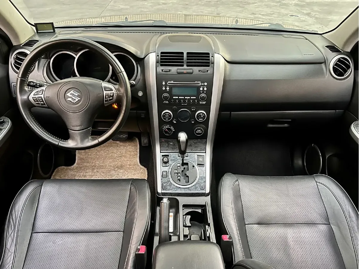 2008 Suzuki Grand Vitara 2.4L 166HP L4 4AT,autocango,china used car exporter,china ev exporter,chinese used car exporter,chinese used ev exporter