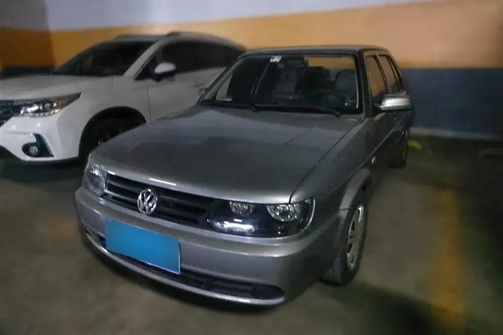 2012 Volkswagen Jetta 1.6L 95HP L4 5MT