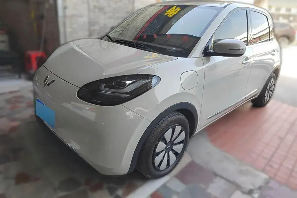 2024 WuLing BinGuo BEV 31.9KWH