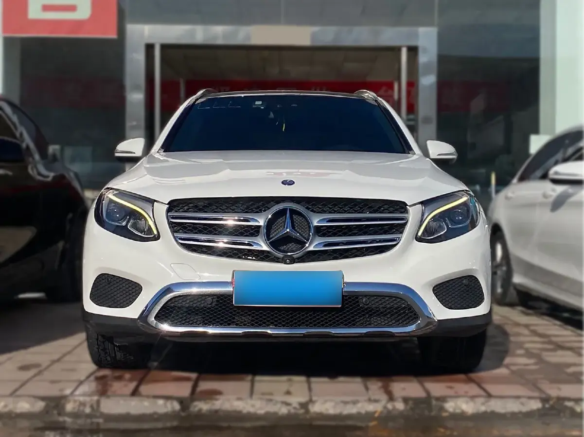 2016 Mercedes-Benz GLC Class 2.0T 211HP L4 9AT
