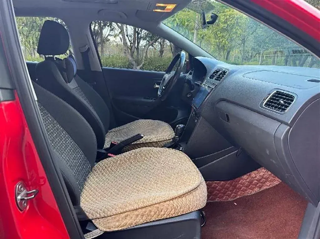 2016 Volkswagen Polo 1.6L 110HP L4 6AT,autocango,china used car exporter,china ev exporter,chinese used car exporter,chinese used ev exporter