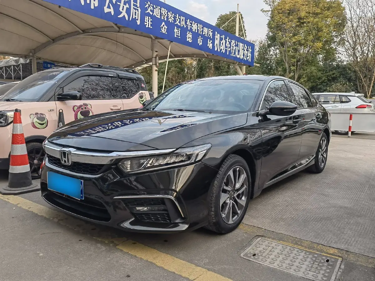 2019 Honda Inspire 1.5T 194HP L4 CVT