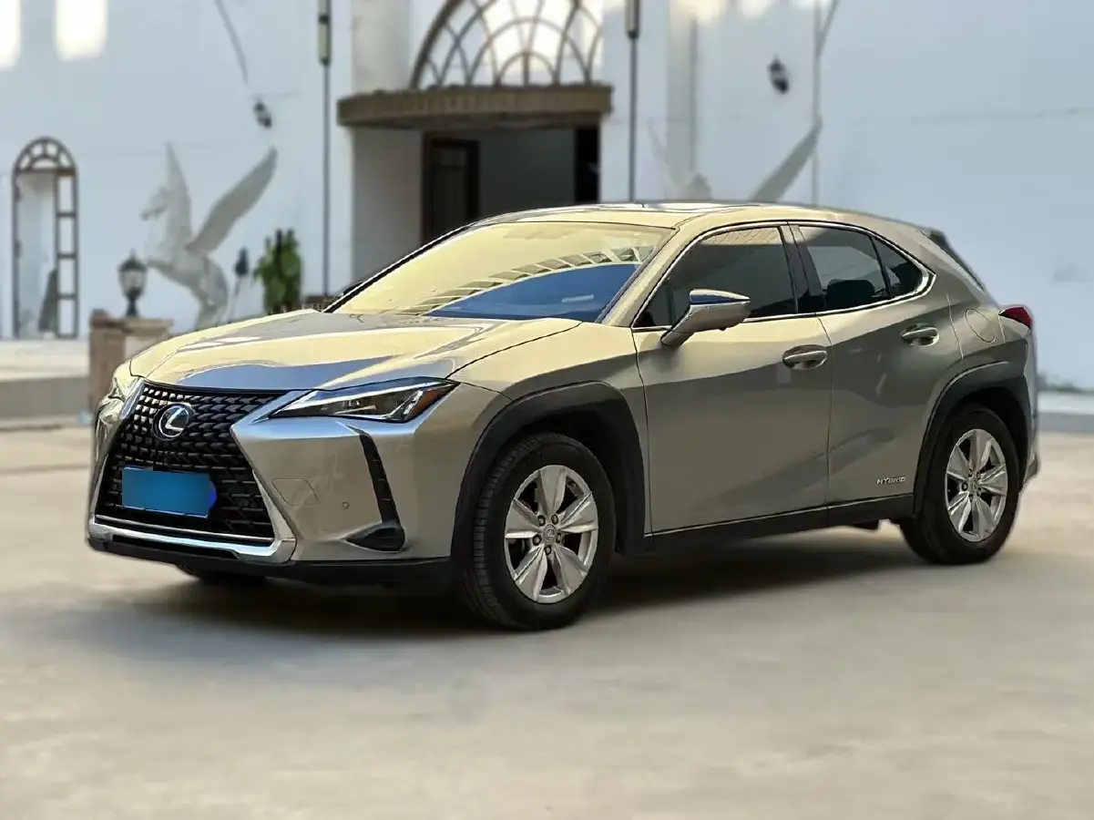 2019 Lexus UX 2.0L 146HP L4 E-CVT Hybrid