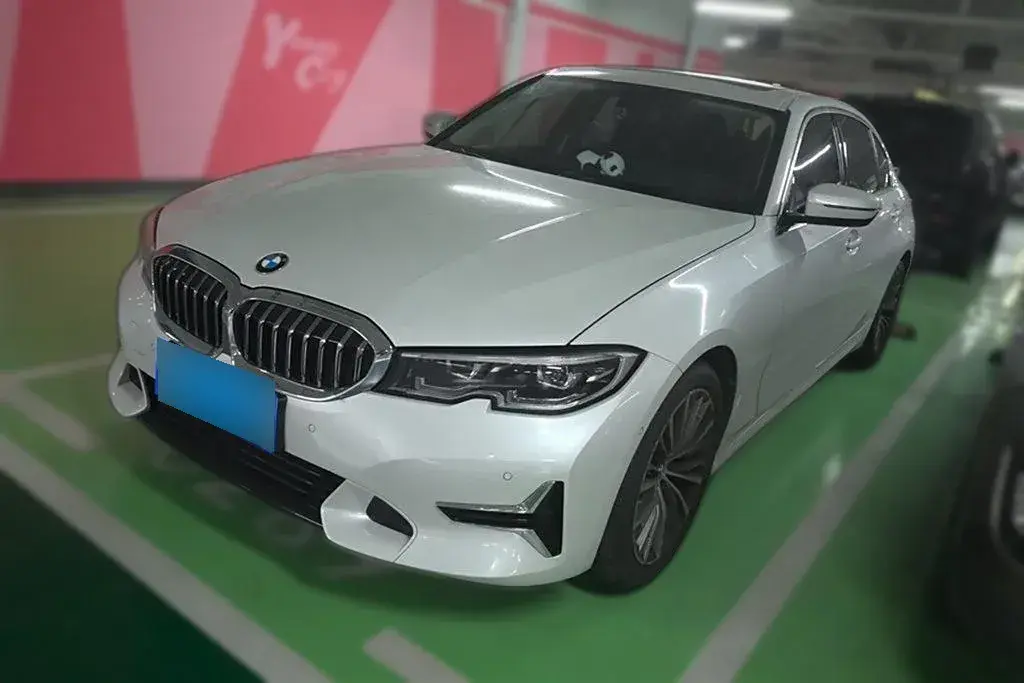 2020 BMW 3 Series 2.0T 184HP L4 8AT