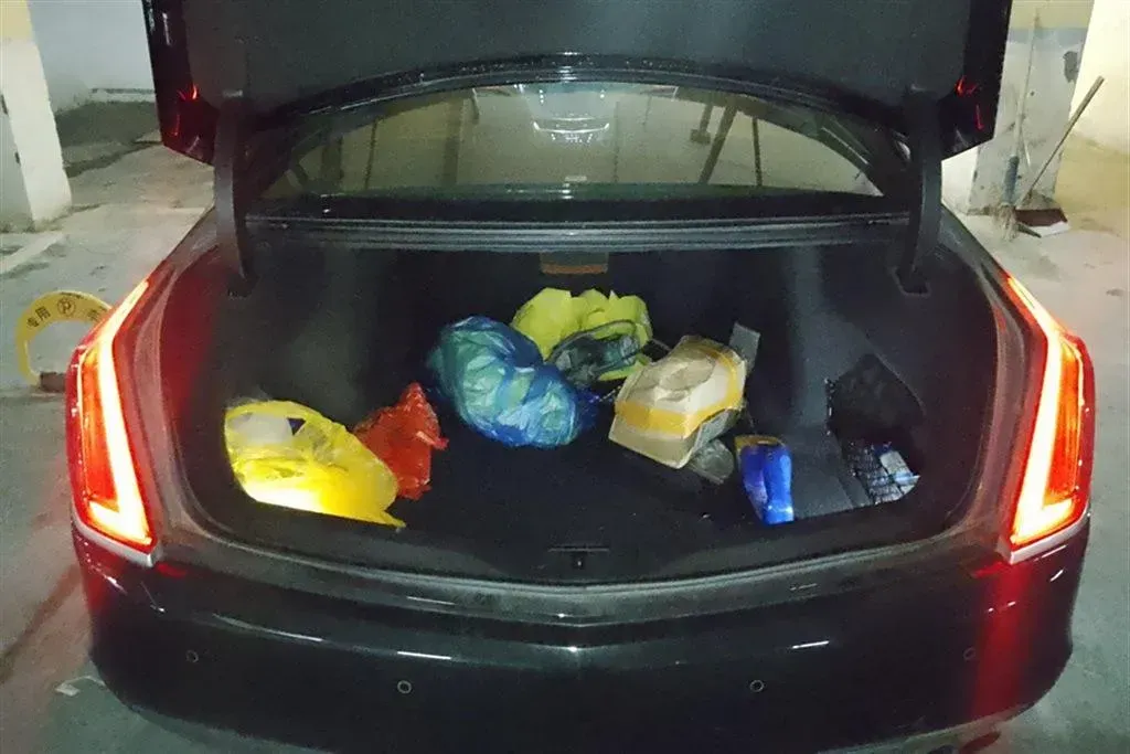 2017 Cadillac CT6 2.0T 276HP L4 8AT,autocango,china used car exporter,china ev exporter,chinese used car exporter,chinese used ev exporter