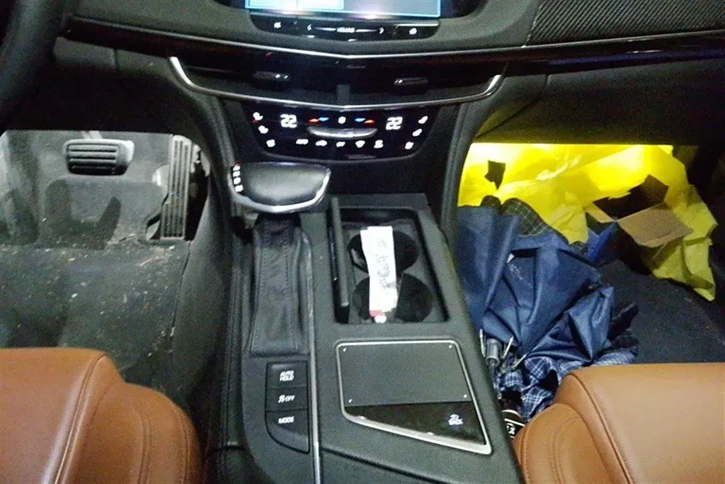 2017 Cadillac CT6 2.0T 276HP L4 8AT,autocango,china used car exporter,china ev exporter,chinese used car exporter,chinese used ev exporter