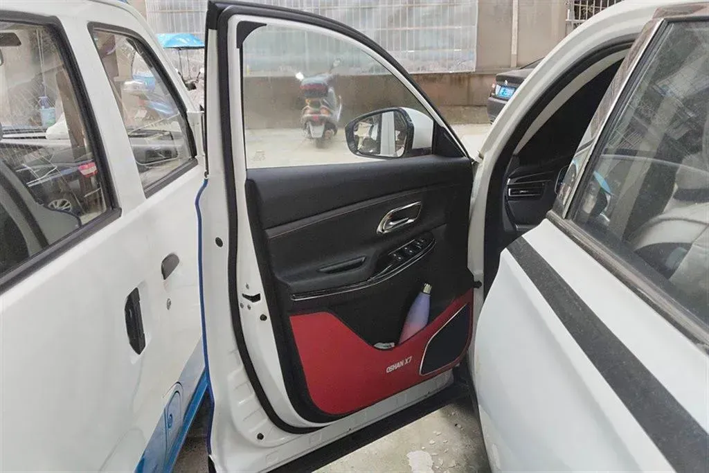 2020 ChangAn Oshan X7 1.5T 178HP L4 7DCT,autocango,china used car exporter,china ev exporter,chinese used car exporter,chinese used ev exporter