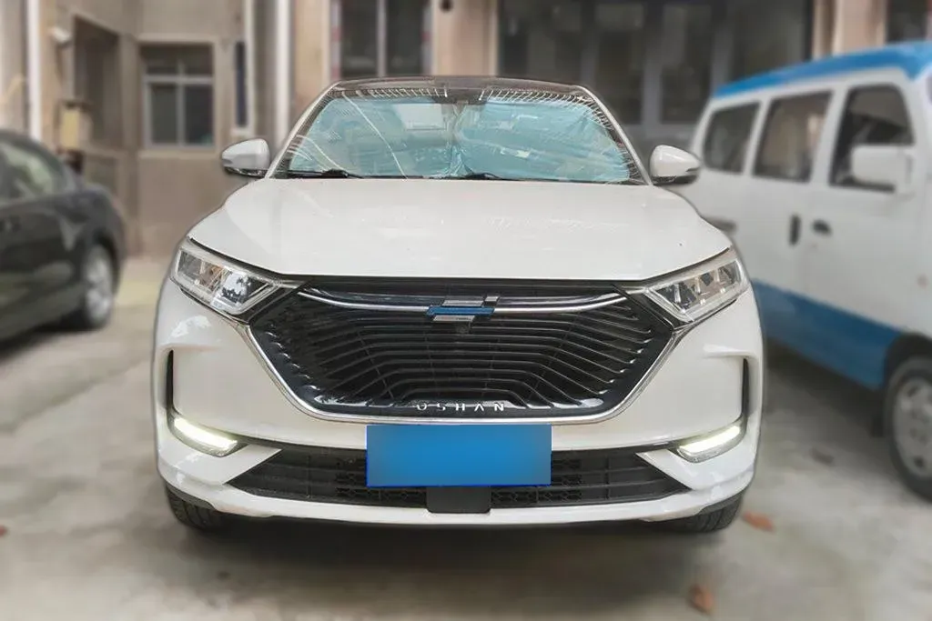 2020 ChangAn Oshan X7 1.5T 178HP L4 7DCT,autocango,china used car exporter,china ev exporter,chinese used car exporter,chinese used ev exporter