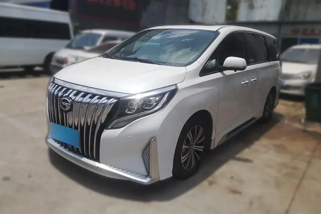 2020 GAC Trumpchi M8 2.0T 252HP L4 8AT