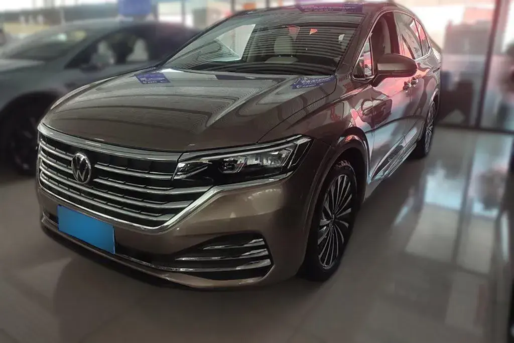 2020 Volkswagen Viloran 2.0T 220HP L4 7DCT