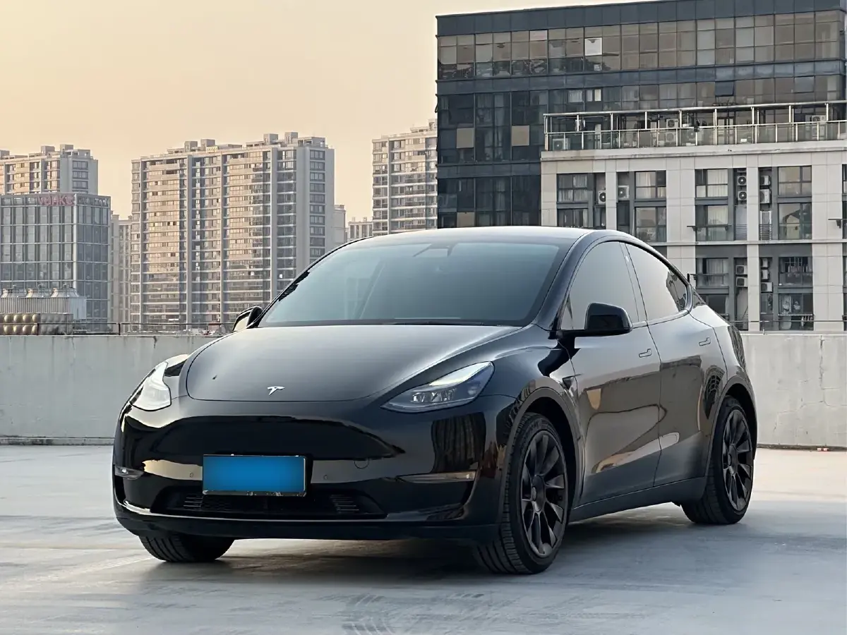 2021 Tesla Model Y BEV 60KWH