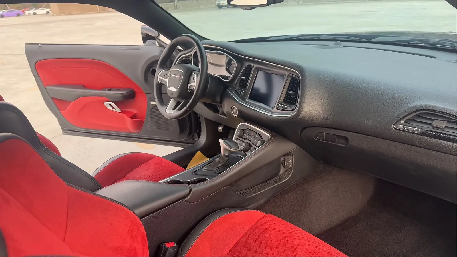 2019 Dodge Challenger SRT 6.2T 728HP V8 8AT,autocango,china used car exporter,china ev exporter,chinese used car exporter,chinese used ev exporter