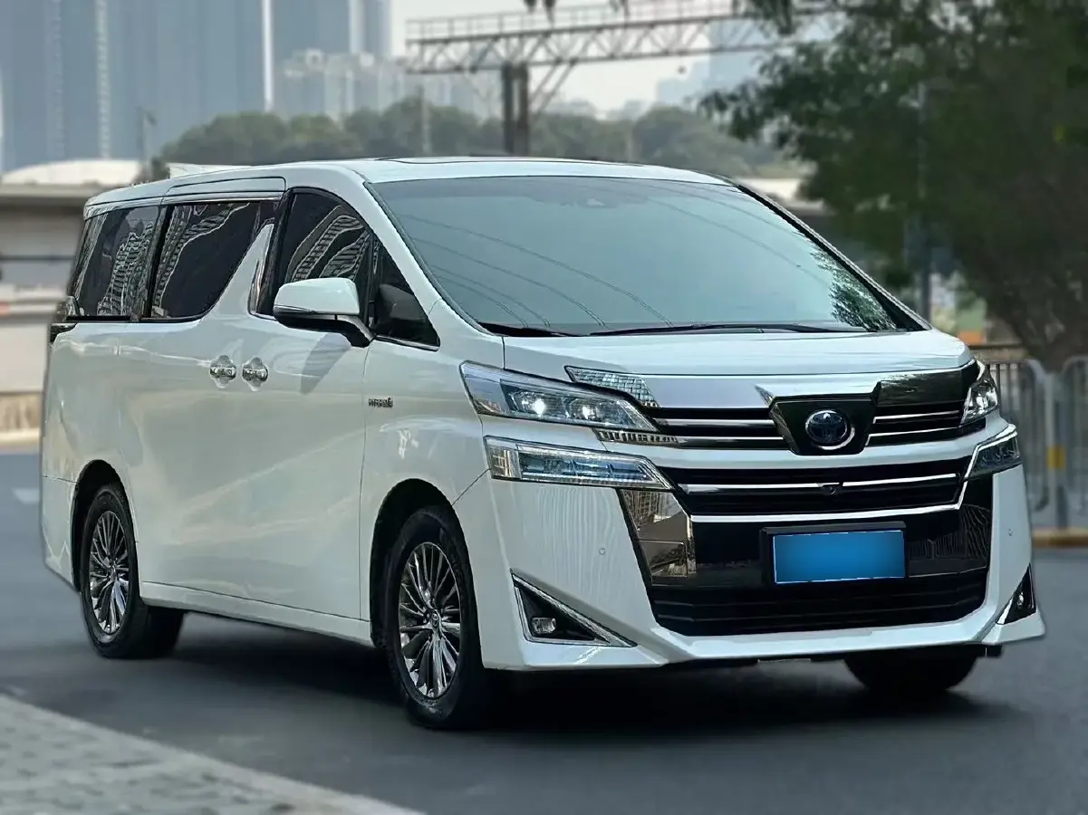 2019 Toyota Vellfire 2.5L 117HP L4 E-CVT Hybrid
