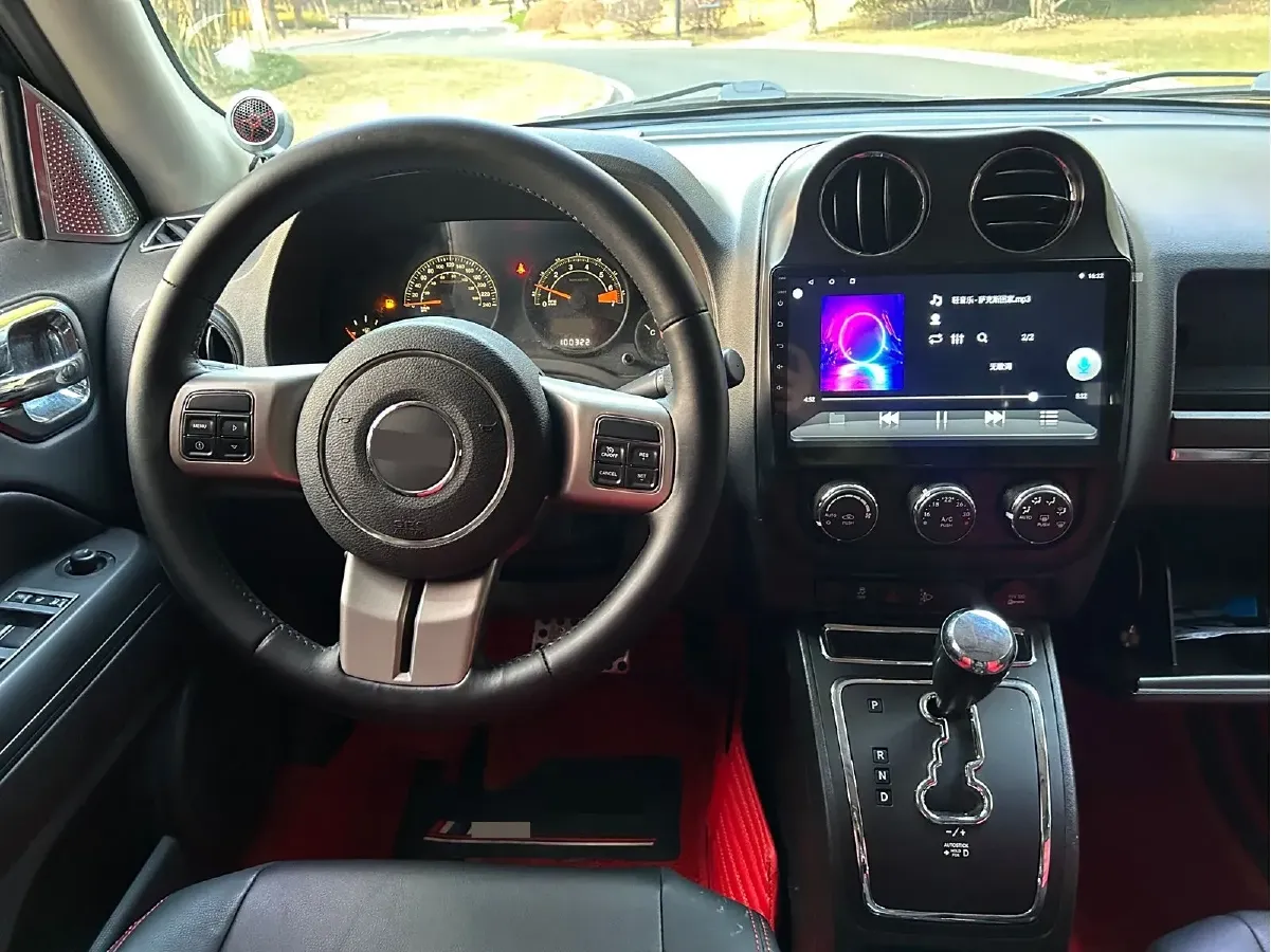 2014 Jeep Patriot 2.4L 170HP L4 6AT,autocango,china used car exporter,china ev exporter,chinese used car exporter,chinese used ev exporter