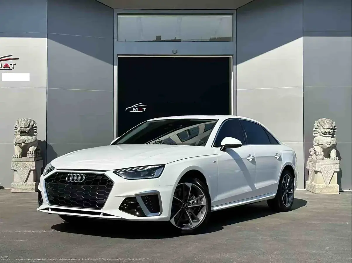 2020 Audi A4L 2.0T 190HP L4 7DCT