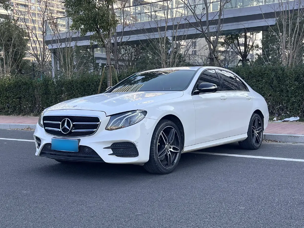 2017 Mercedes-Benz E Class 2.0T 184HP L4 9AT