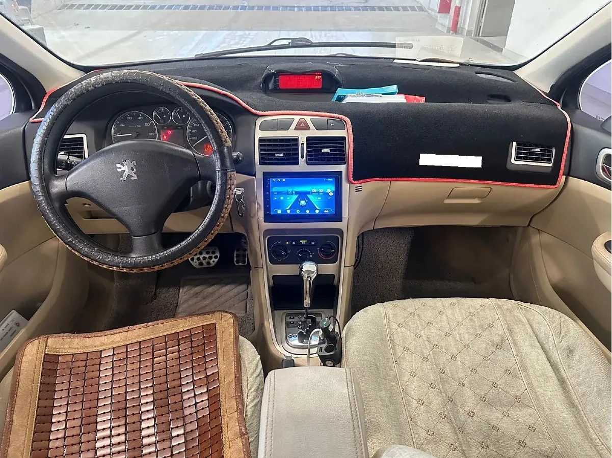 2010 Peugeot 307 1.6L 106HP L4 4AT,autocango,china used car exporter,china ev exporter,chinese used car exporter,chinese used ev exporter