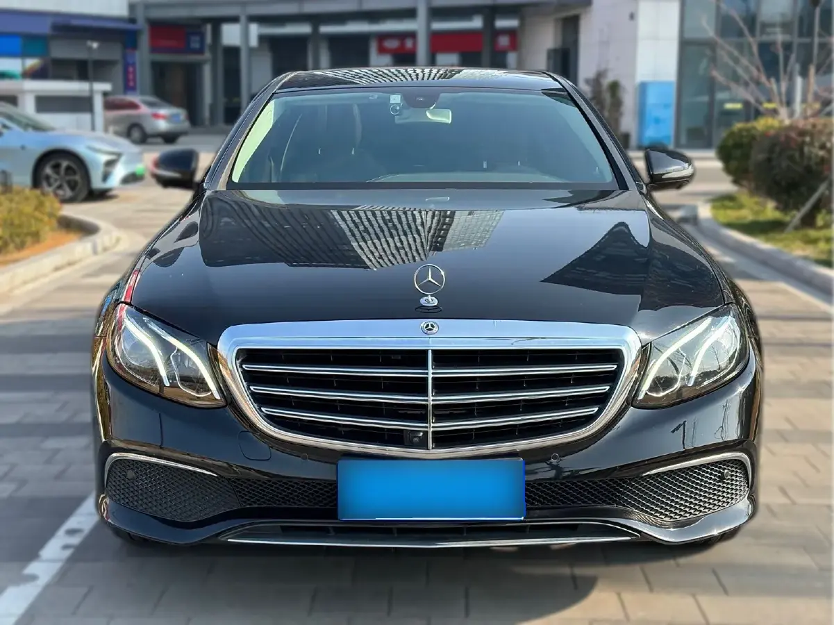 2017 Mercedes-Benz E Class 2.0T 245HP L4 9AT