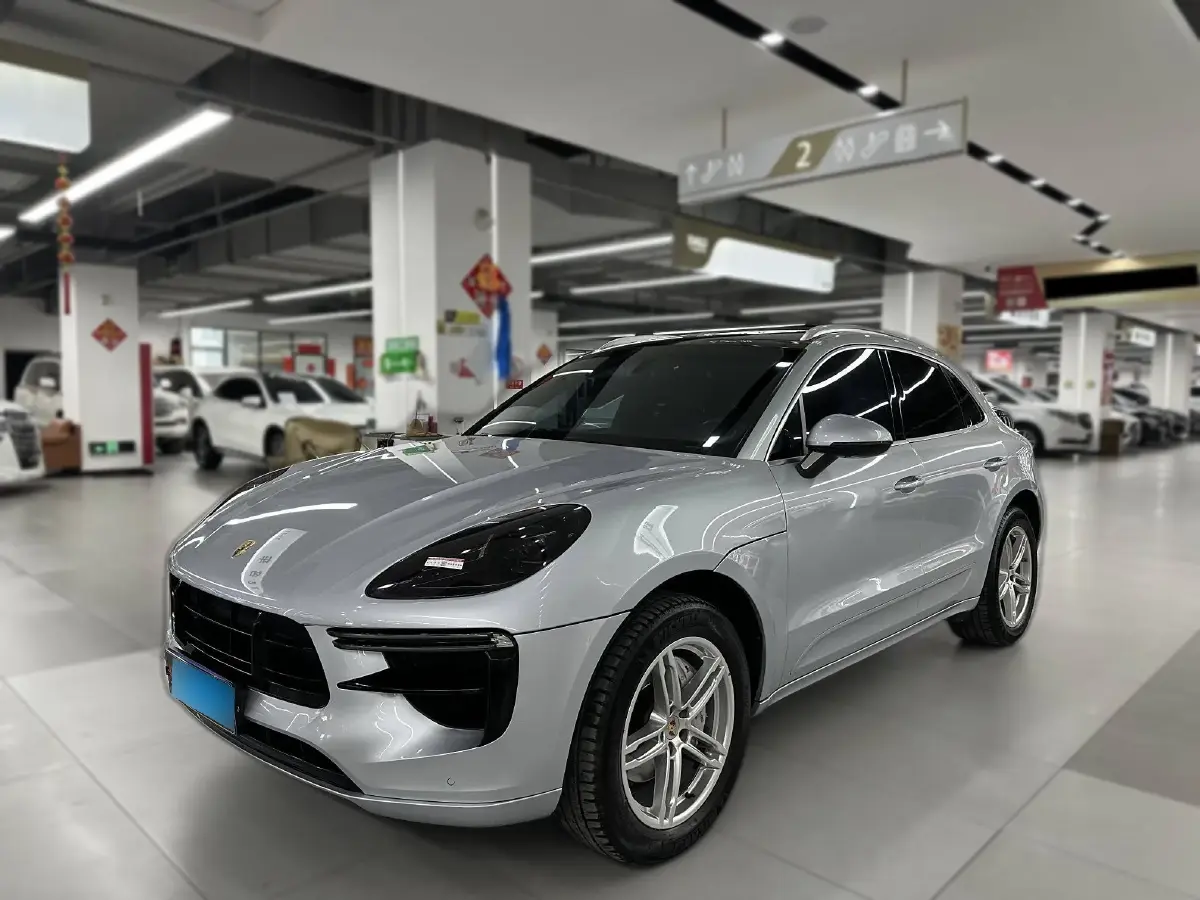 2014 Porsche Macan 2.0T 237HP L4 7DCT