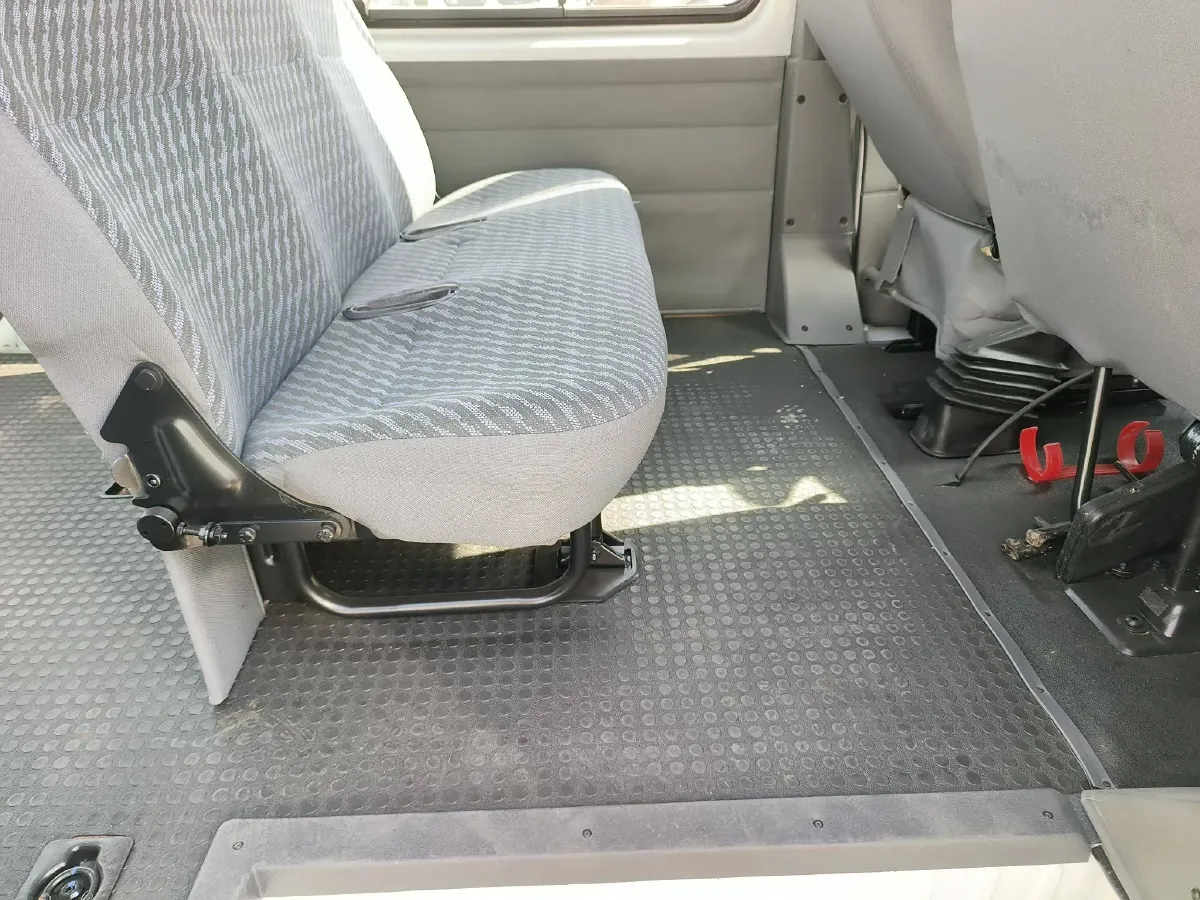 2016 Ford Classic Transit 2.8T 108HP L4 5MT,autocango,china used car exporter,china ev exporter,chinese used car exporter,chinese used ev exporter