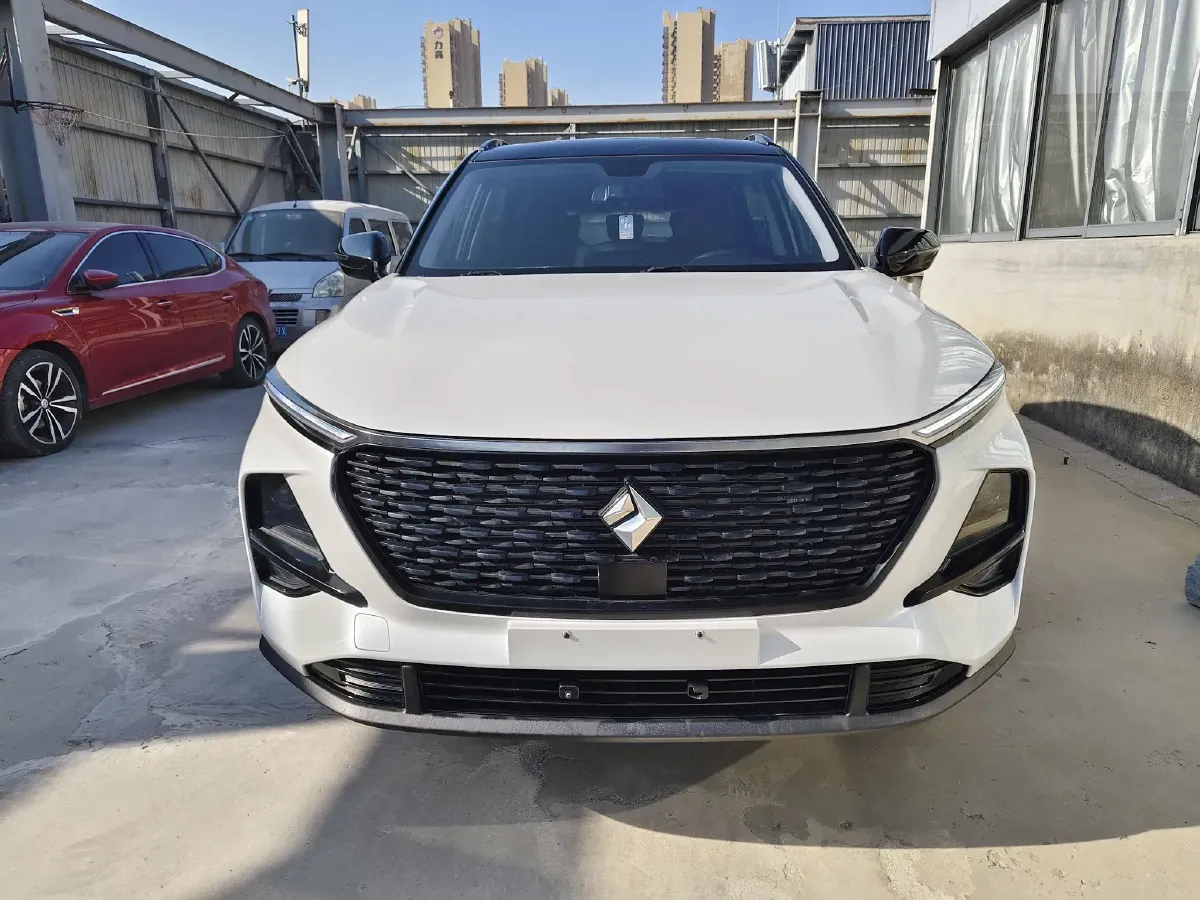 2020 BaoJun RS-3 1.5L 105HP L4 CVT,autocango,china used car exporter,china ev exporter,chinese used car exporter,chinese used ev exporter